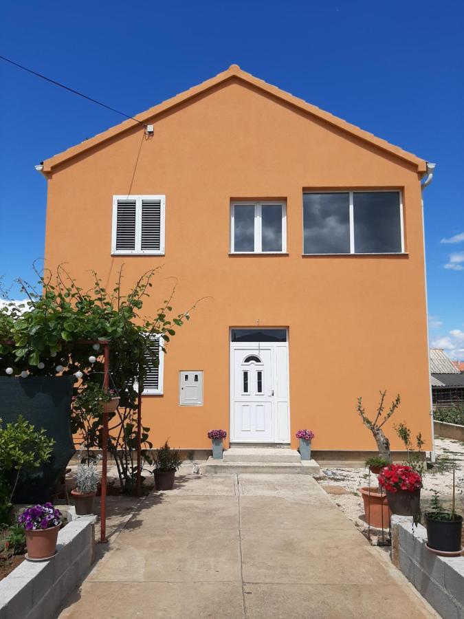 Nozret Apartamento Paljuv Exterior foto