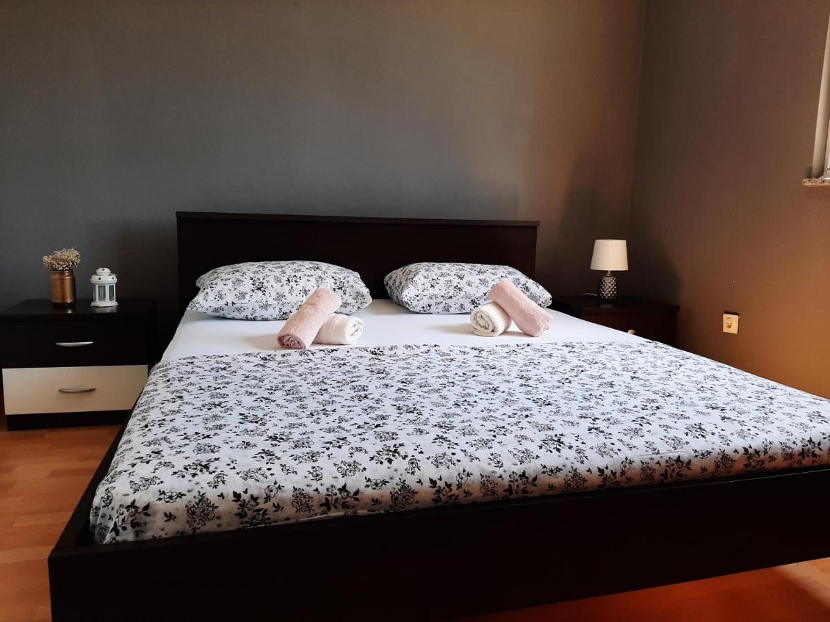 Nozret Apartamento Paljuv Exterior foto